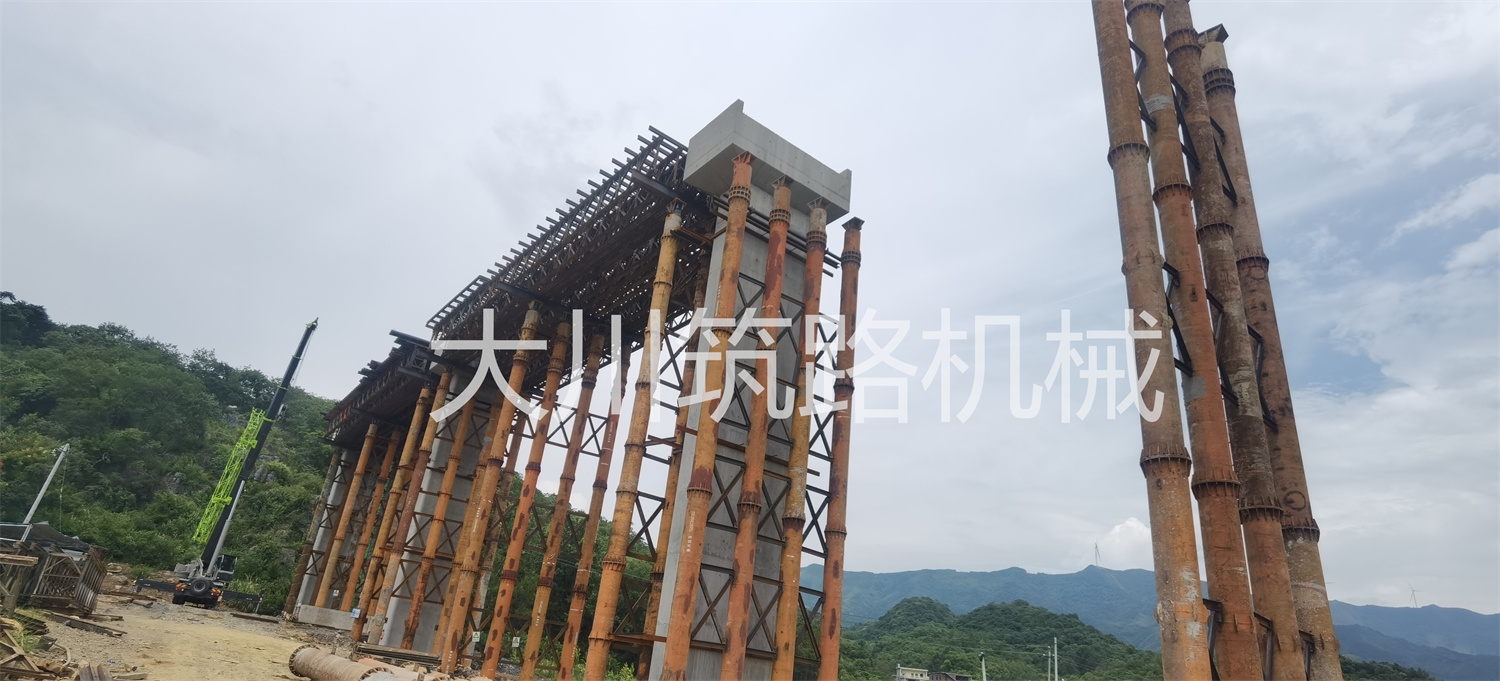 郴州大川筑路机械有限公司,湖南筑养路工程机械生产销售,湖南筑养路工程钢桥生产销售